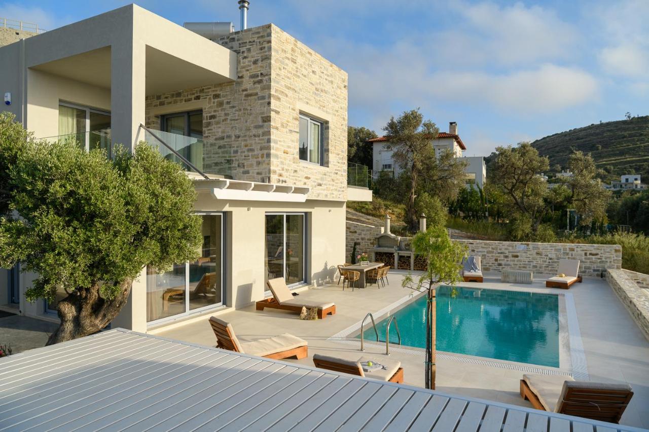 Diamond Dream Villa Kamilari Bagian luar foto