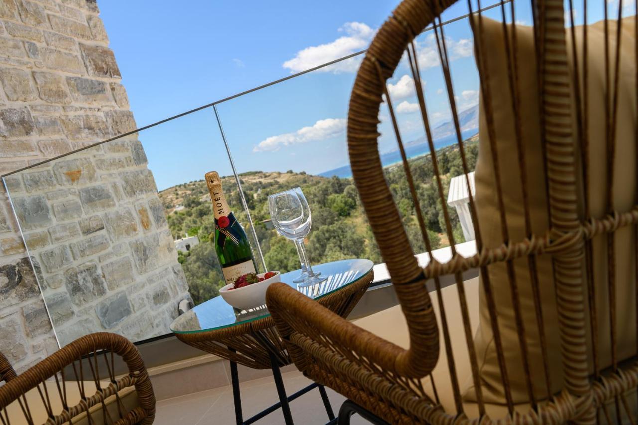 Diamond Dream Villa Kamilari Bagian luar foto