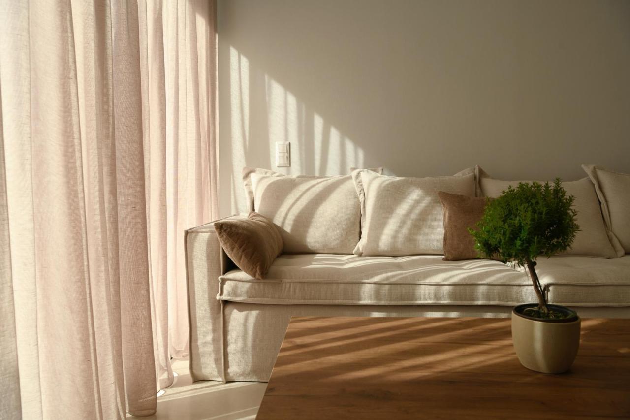 Diamond Dream Villa Kamilari Bagian luar foto