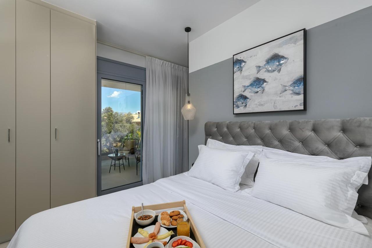 Diamond Dream Villa Kamilari Bagian luar foto