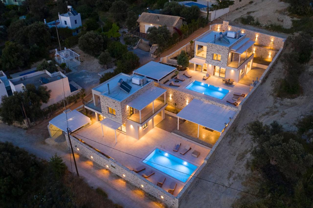 Diamond Dream Villa Kamilari Bagian luar foto