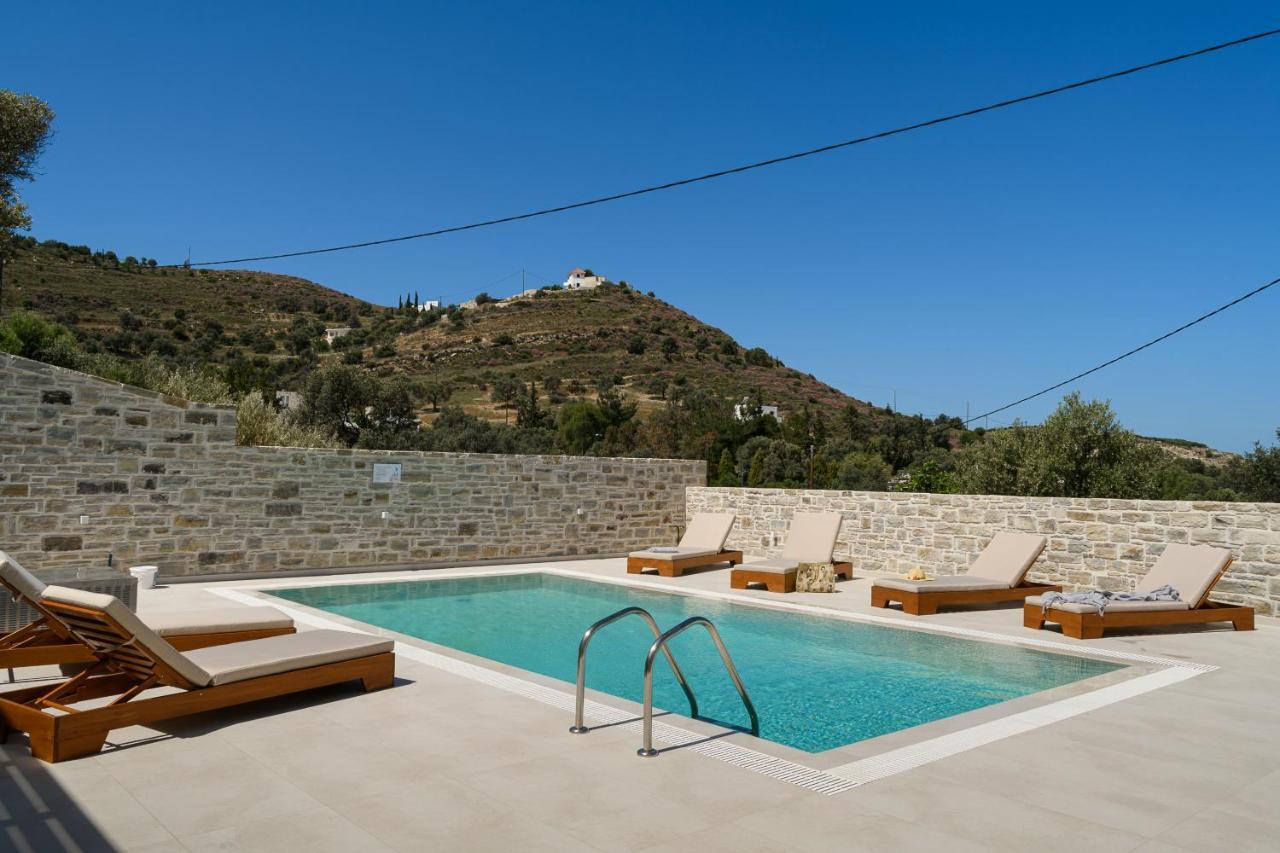 Diamond Dream Villa Kamilari Bagian luar foto