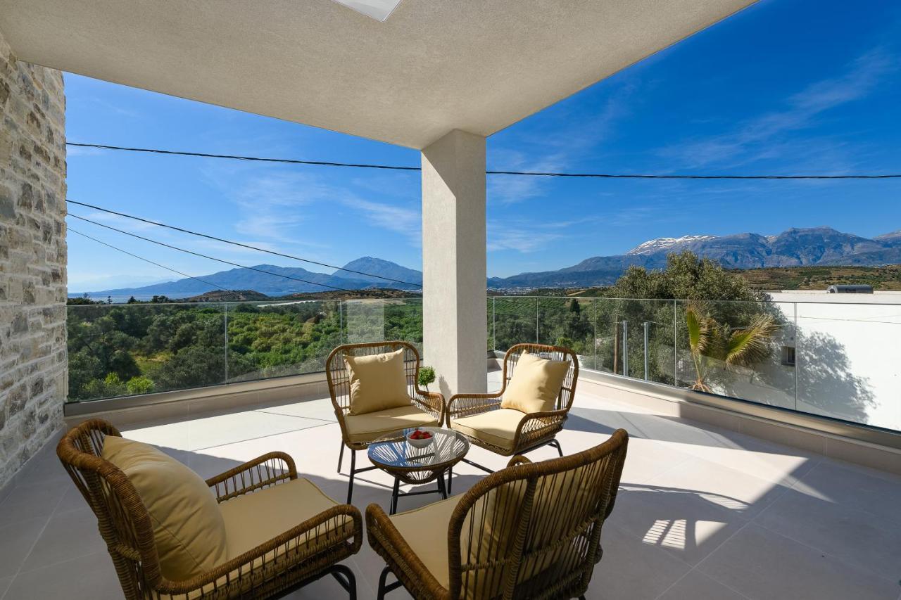 Diamond Dream Villa Kamilari Bagian luar foto