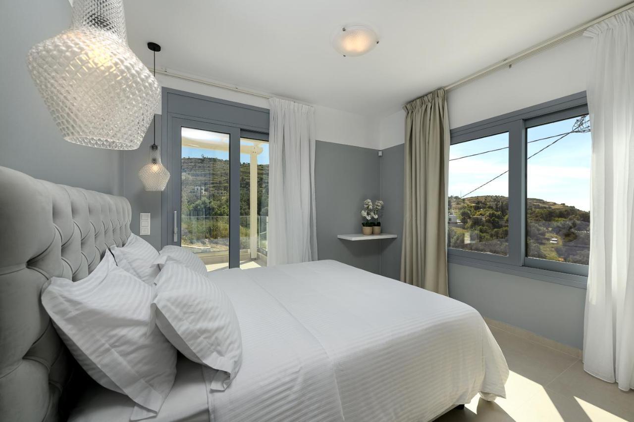Diamond Dream Villa Kamilari Bagian luar foto